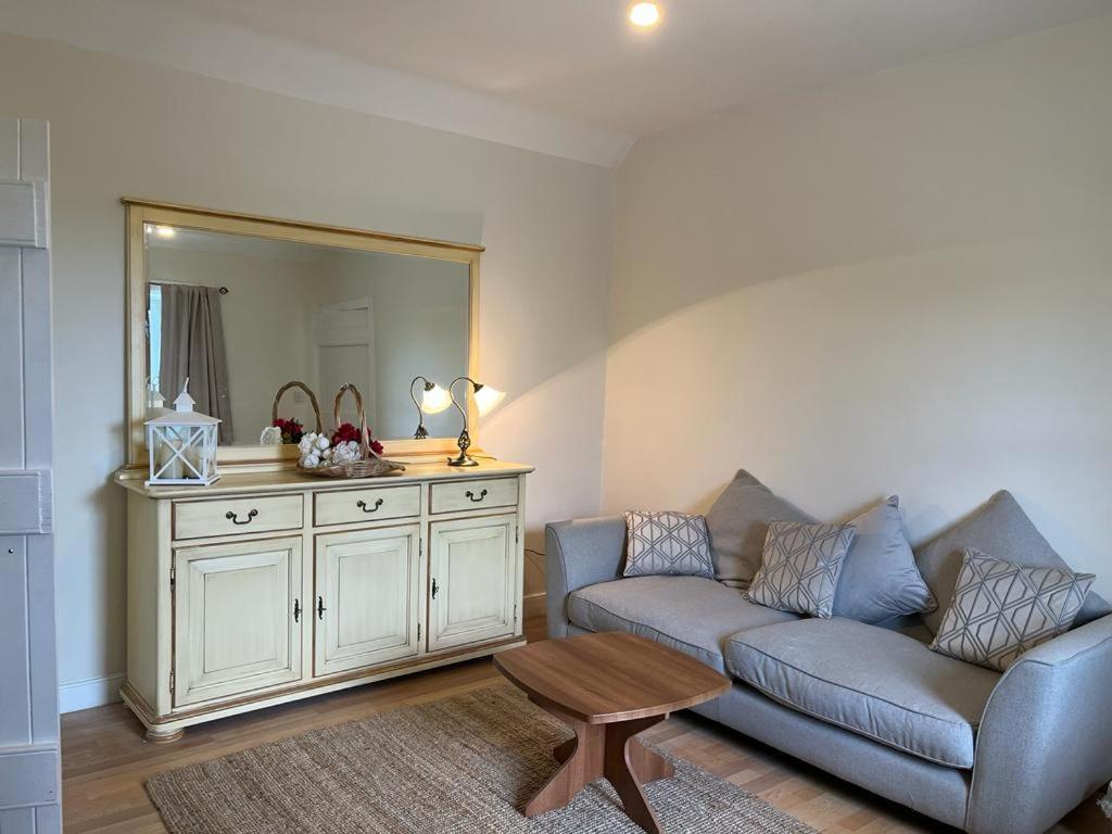 Willow Cottage Kinloss Экстерьер фото